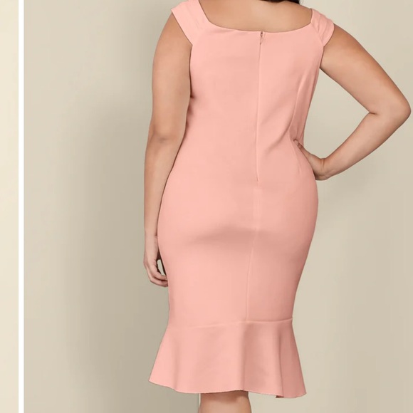 NWOT Venus ruffle detail dress in Blush - Picture 2 of 3